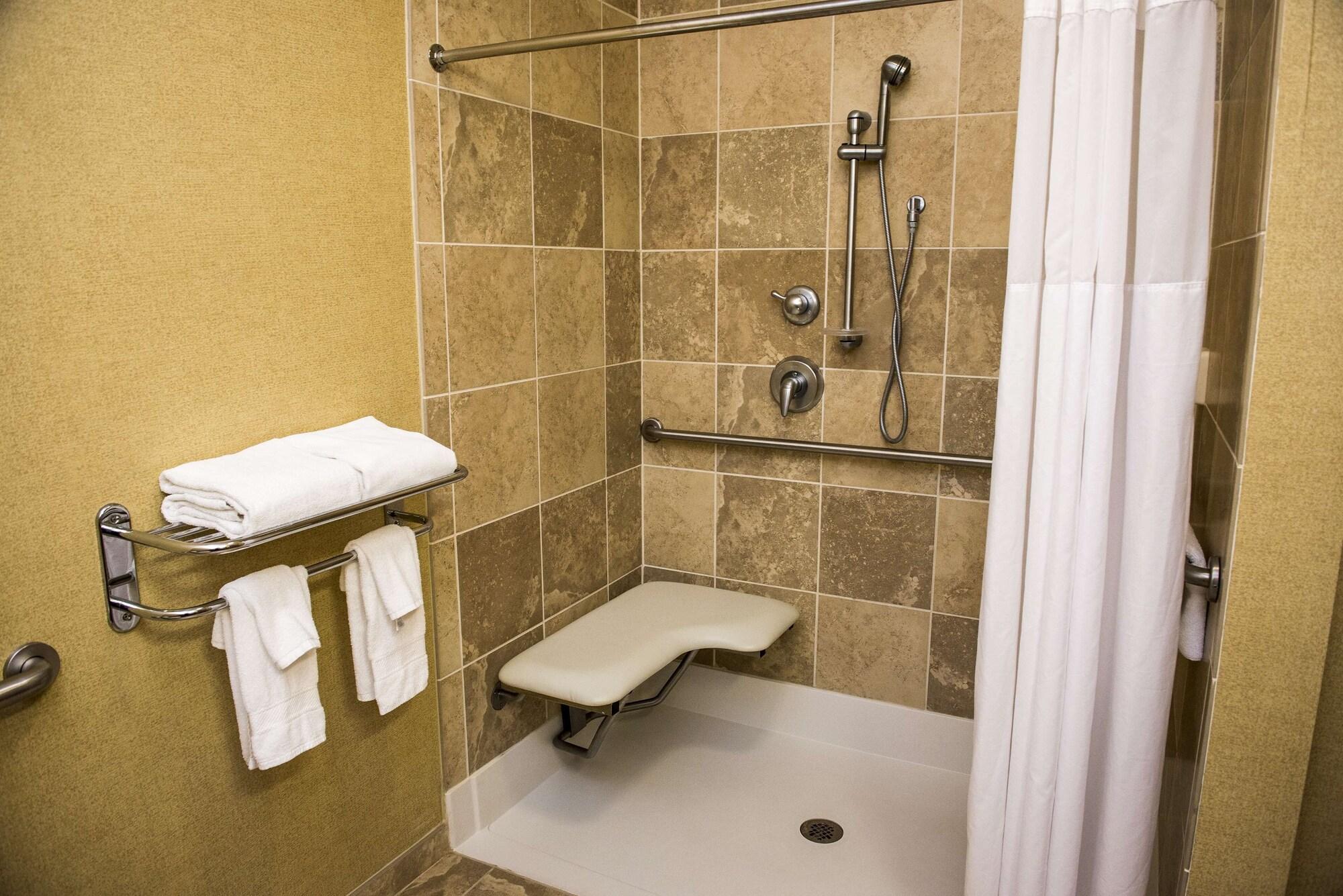 Hampton Inn Plover-Stevens Point Экстерьер фото